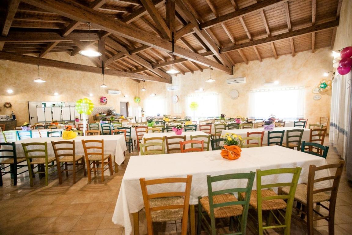 Agriturismo Archelao أوريستانو المظهر الخارجي الصورة