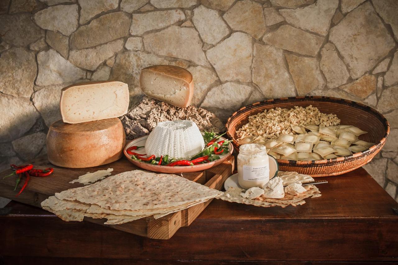 Agriturismo Archelao أوريستانو المظهر الخارجي الصورة