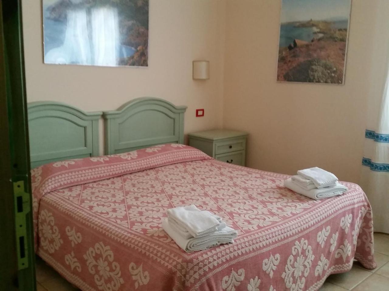 Agriturismo Archelao أوريستانو المظهر الخارجي الصورة